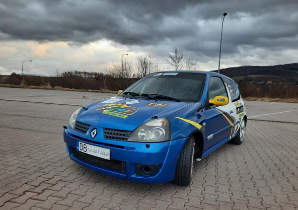 Renault Clio cena 35500 przebieg: 5000, rok produkcji 2002 z Wałbrzych małe 137